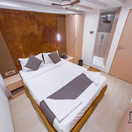 Hotel Winton مومباي المظهر الخارجي الصورة