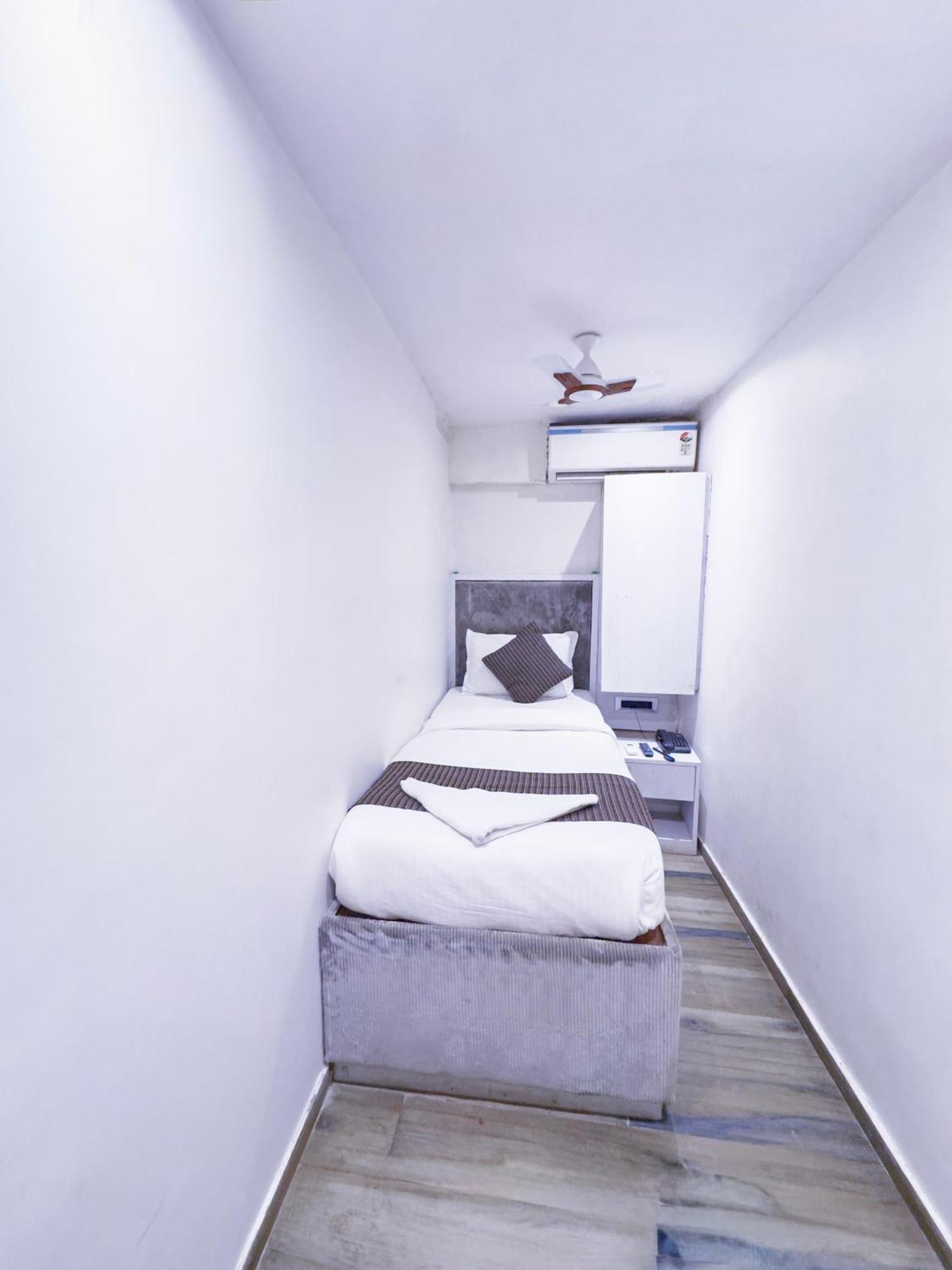 Hotel Winton مومباي المظهر الخارجي الصورة